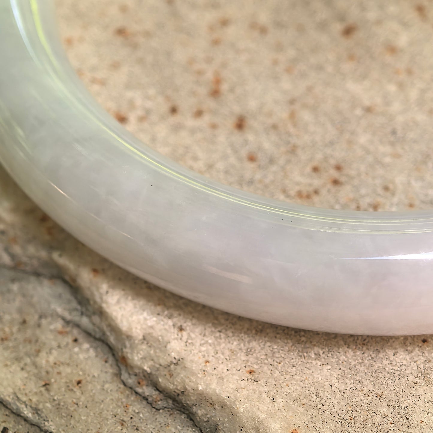 Natural Grade-A Glutinous Pale Lavender & Green Round Jadeite Bangle · Burmese Jade 55mm