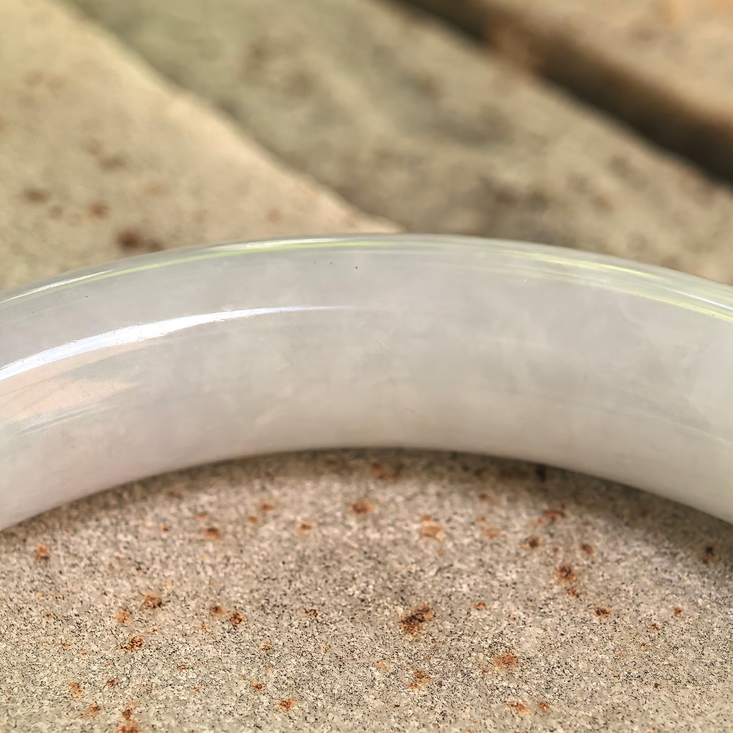 Natural Grade-A Glutinous Pale Lavender & Green Round Jadeite Bangle · Burmese Jade 55mm
