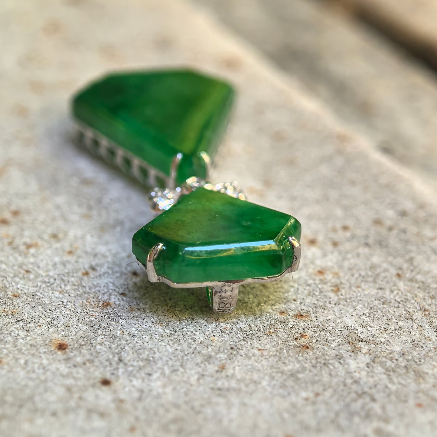 Natural Grade-A Icy Glutinous Green Bow-Tie Jadeite Pendant · Burmese Jade