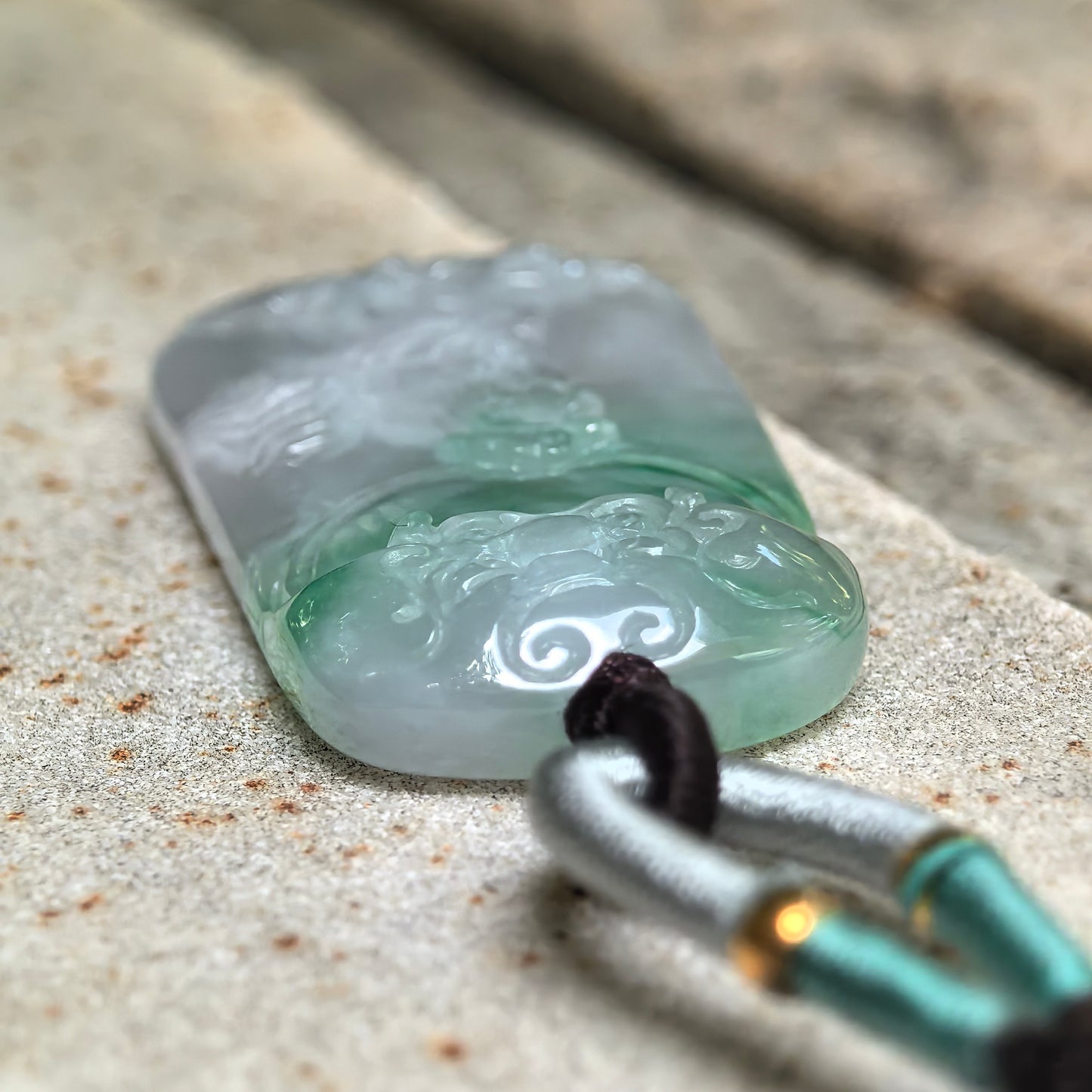 Natural Grade-A Glutinous White-and-Green Rooster Jadeite Pendant · Burmese Jade