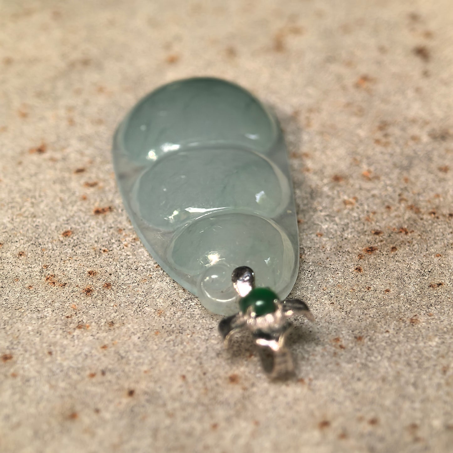 Natural Grade-A Icy Glutinous Light Green Bean Jadeite Pendant · Burmese Jade