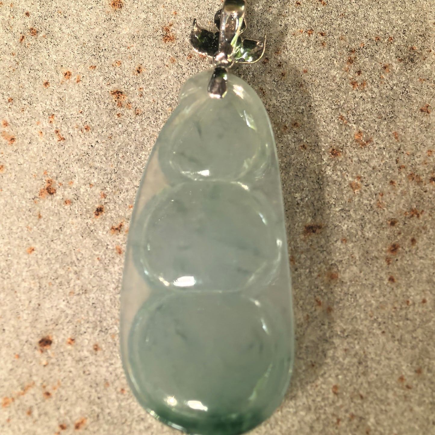 Natural Grade-A Icy Glutinous Light Green Bean Jadeite Pendant · Burmese Jade