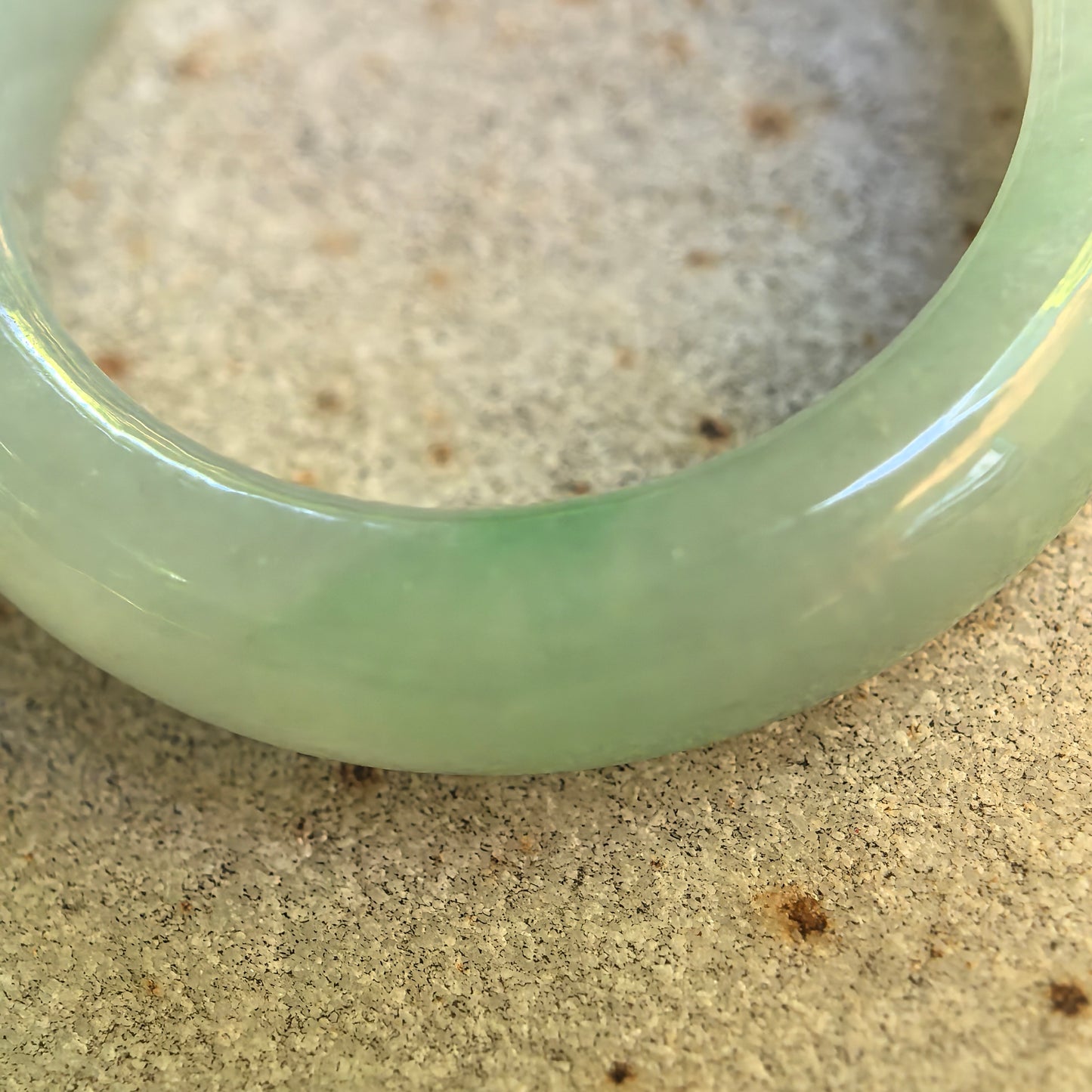 Natural Grade-A Icy Glutinous Light Green Jadeite Ring Band · Burmese Jade US10.75