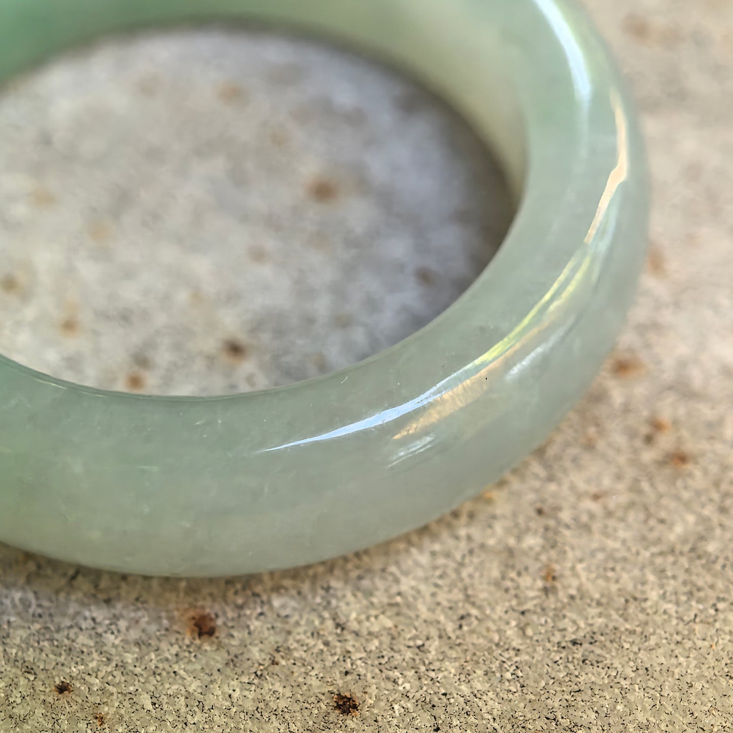 Natural Grade-A Icy Glutinous Light Green Jadeite Ring Band · Burmese Jade US10.75