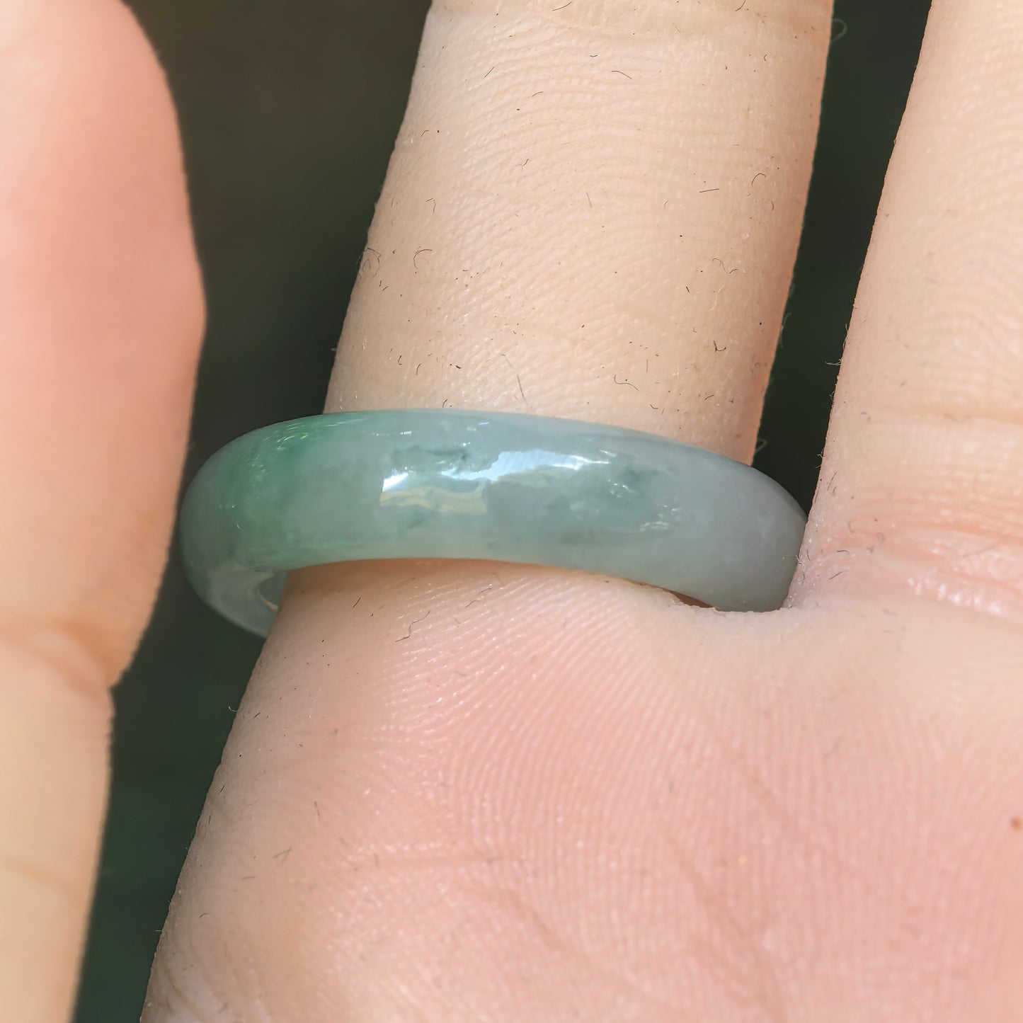 Natural Grade-A Icy Glutinous Light Green Round Jadeite Ring Band · Burmese Jade US9.5
