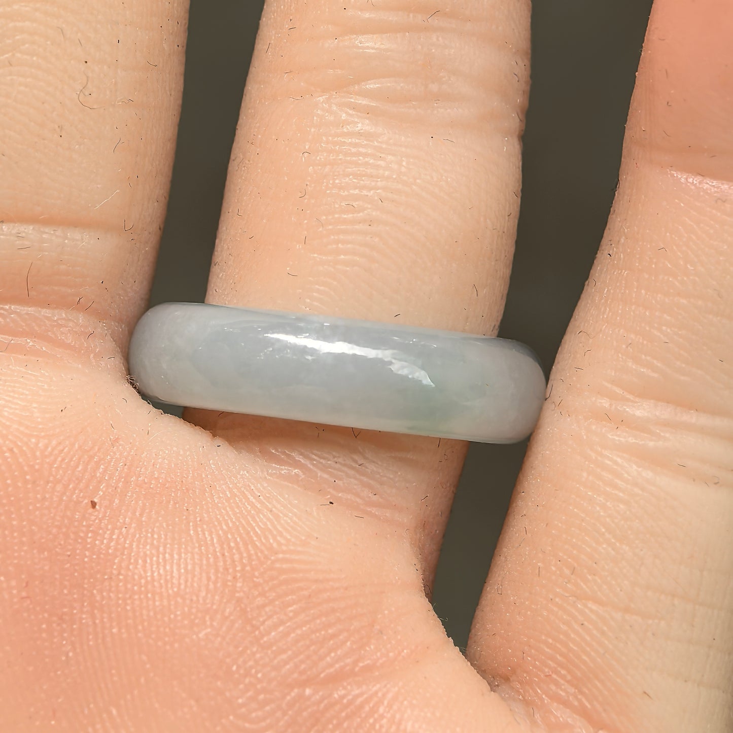 Natural Grade-A Icy Glutinous Light Green Rounded Jadeite Ring Band · Burmese Jade US6.25