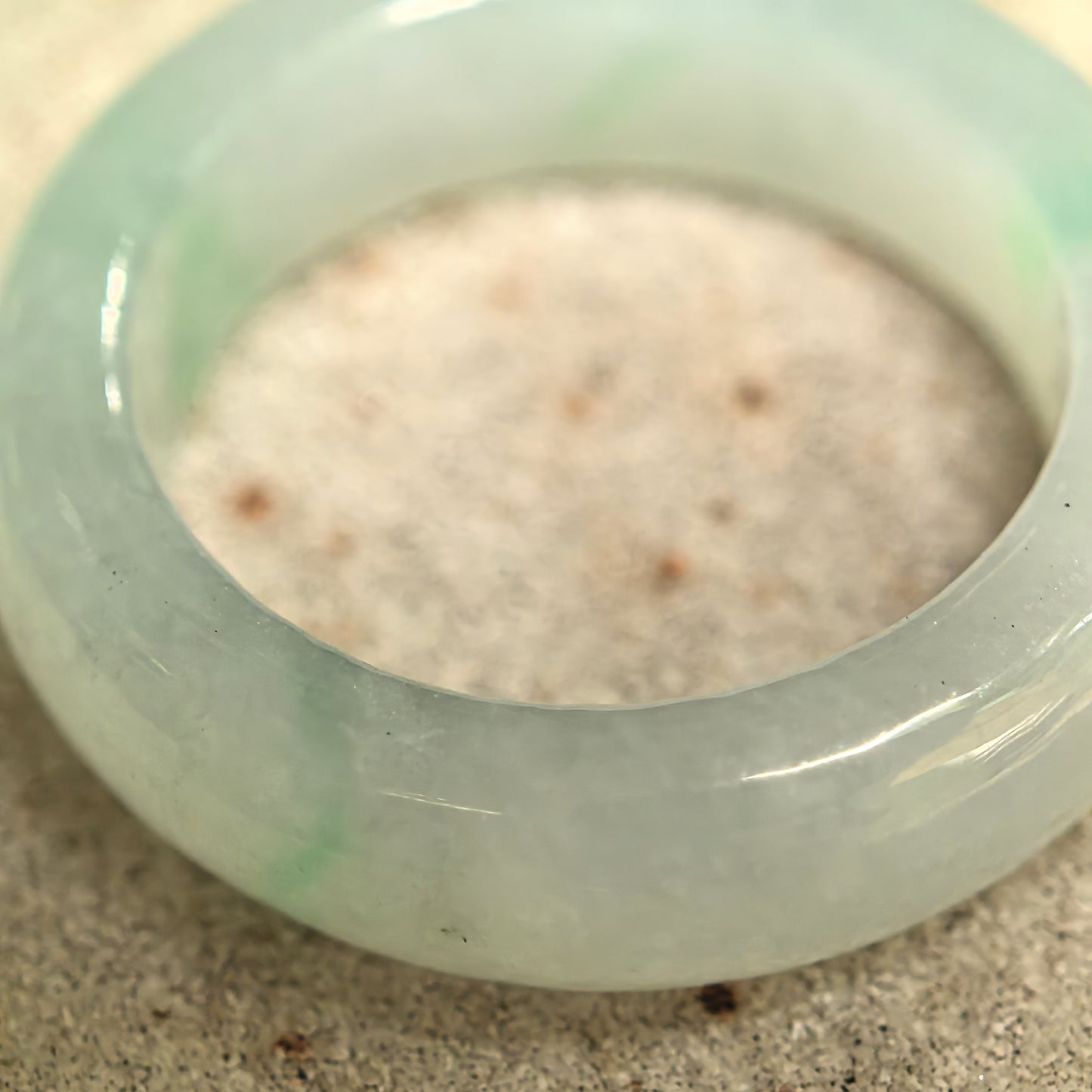 Natural Grade-A Icy Glutinous Light Green Rounded Jadeite Ring Band · Burmese Jade US6.25