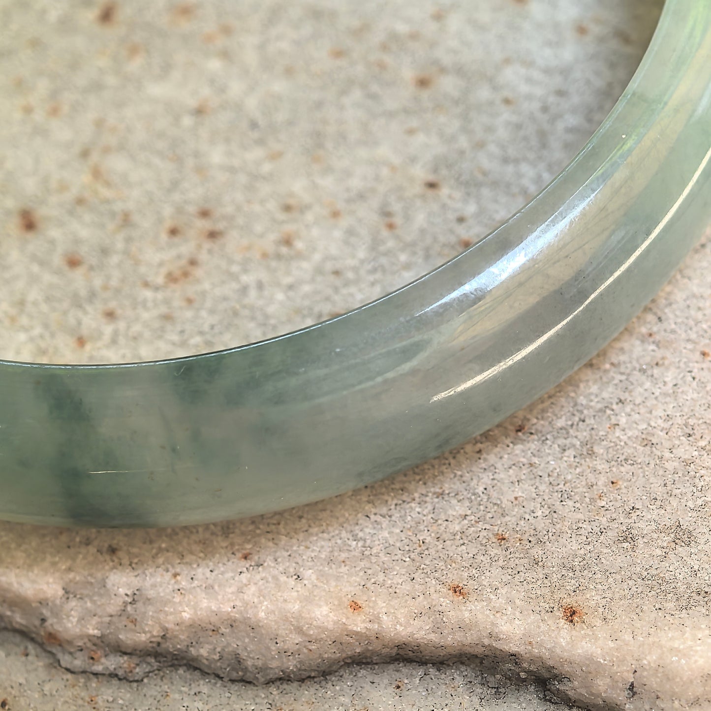 Natural Grade-A Icy Glutinous Light Green Floating Green D-Shape Jadeite Bangle · Burmese Jade 54mm
