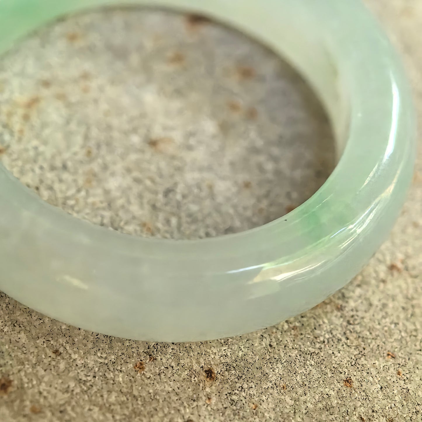 Natural Grade-A Icy Glutinous Light Green Round Jadeite Ring Band · Burmese Jade US9.5