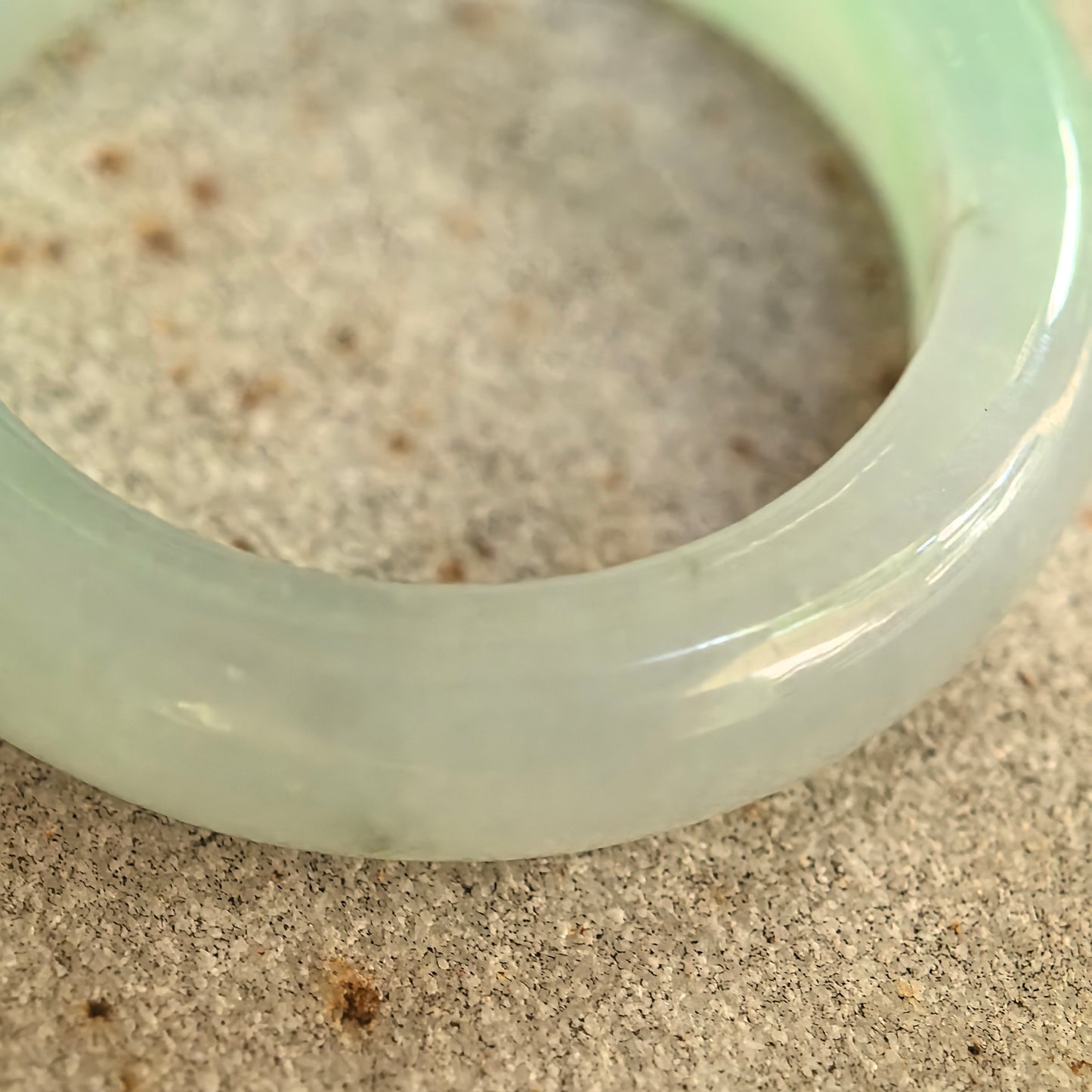 Natural Grade-A Icy Glutinous Light Green Round Jadeite Ring Band · Burmese Jade US9.5
