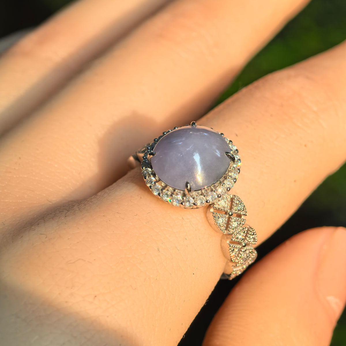 Glutinous Rich Lavender Cabochon Jadeite Ring – US7.5
