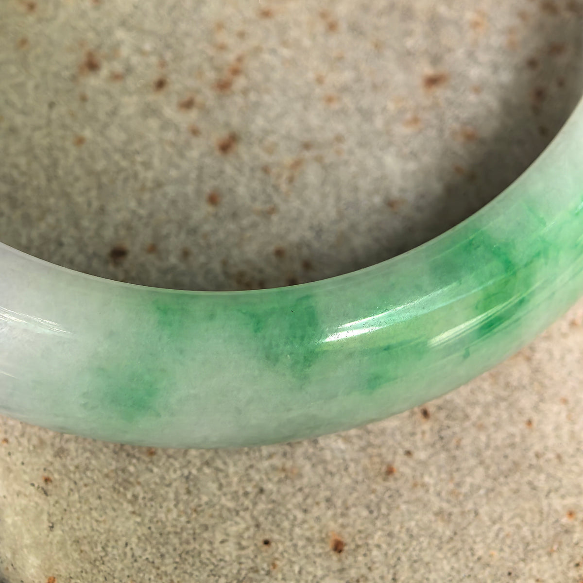 Glutinous Lavender-Green D-Shape Jadeite Bangle – 54mm