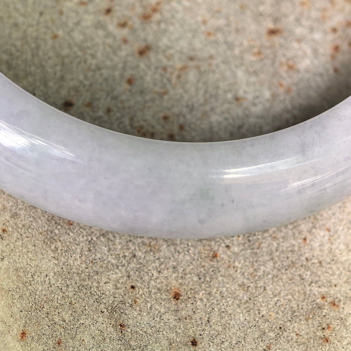 Glutinous Lavender-Green D-Shape Jadeite Bangle – 54mm