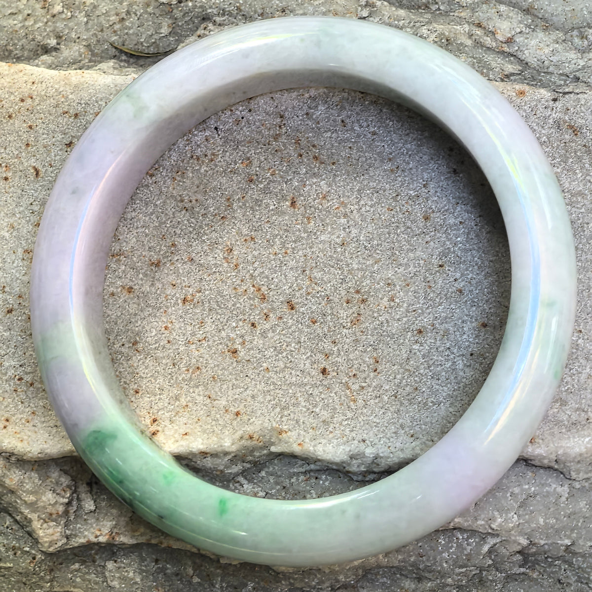 Glutinous Lavender Green D-Shape Jadeite Bangle – 60mm