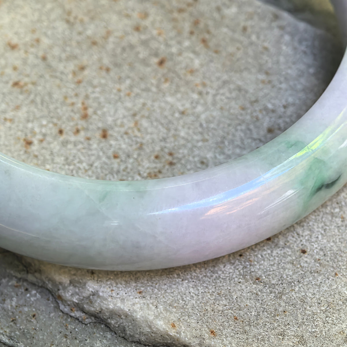 Glutinous Lavender Green D-Shape Jadeite Bangle – 60mm