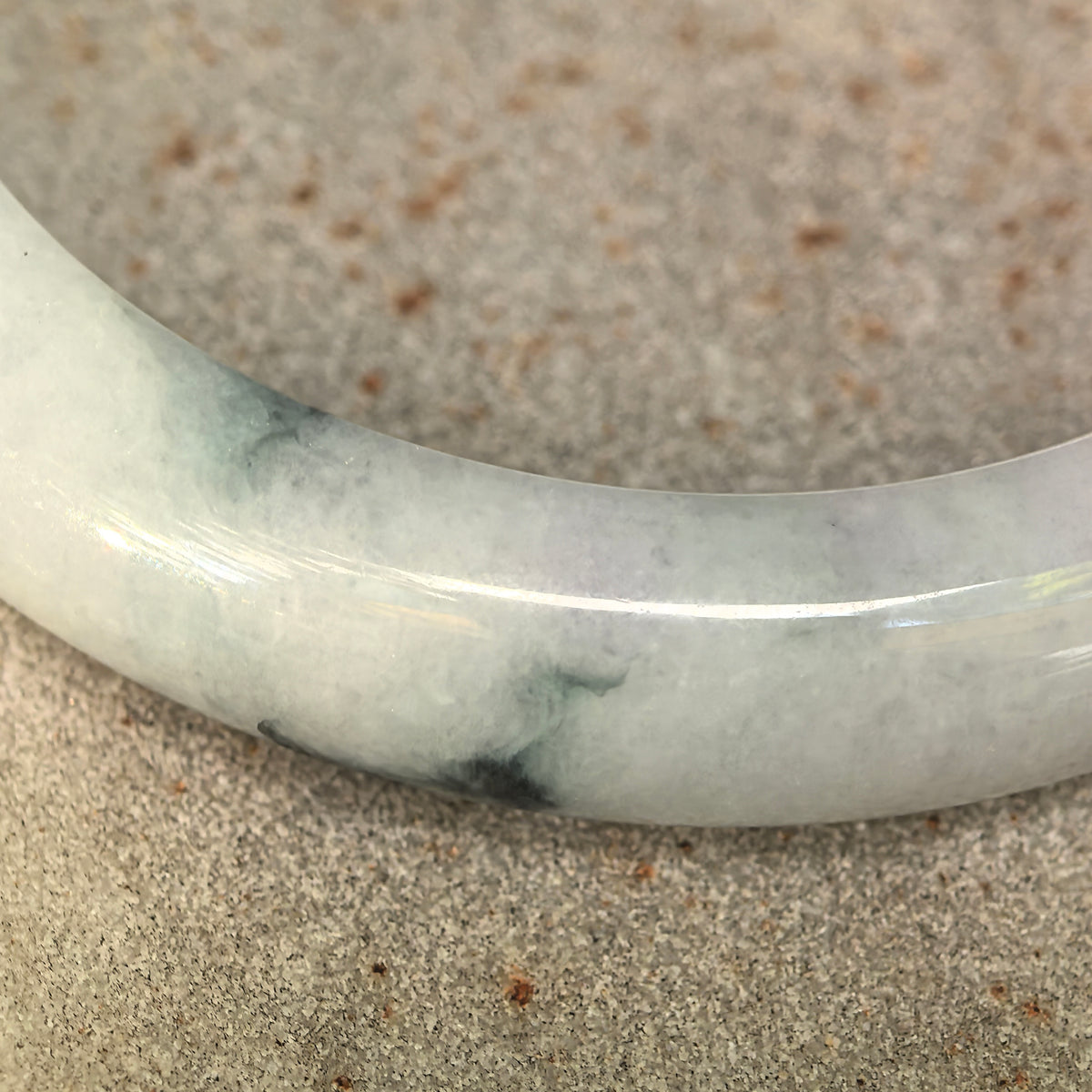 Glutinous Pale Lavender Floating Flower D-Shape Jadeite Bangle – 55mm