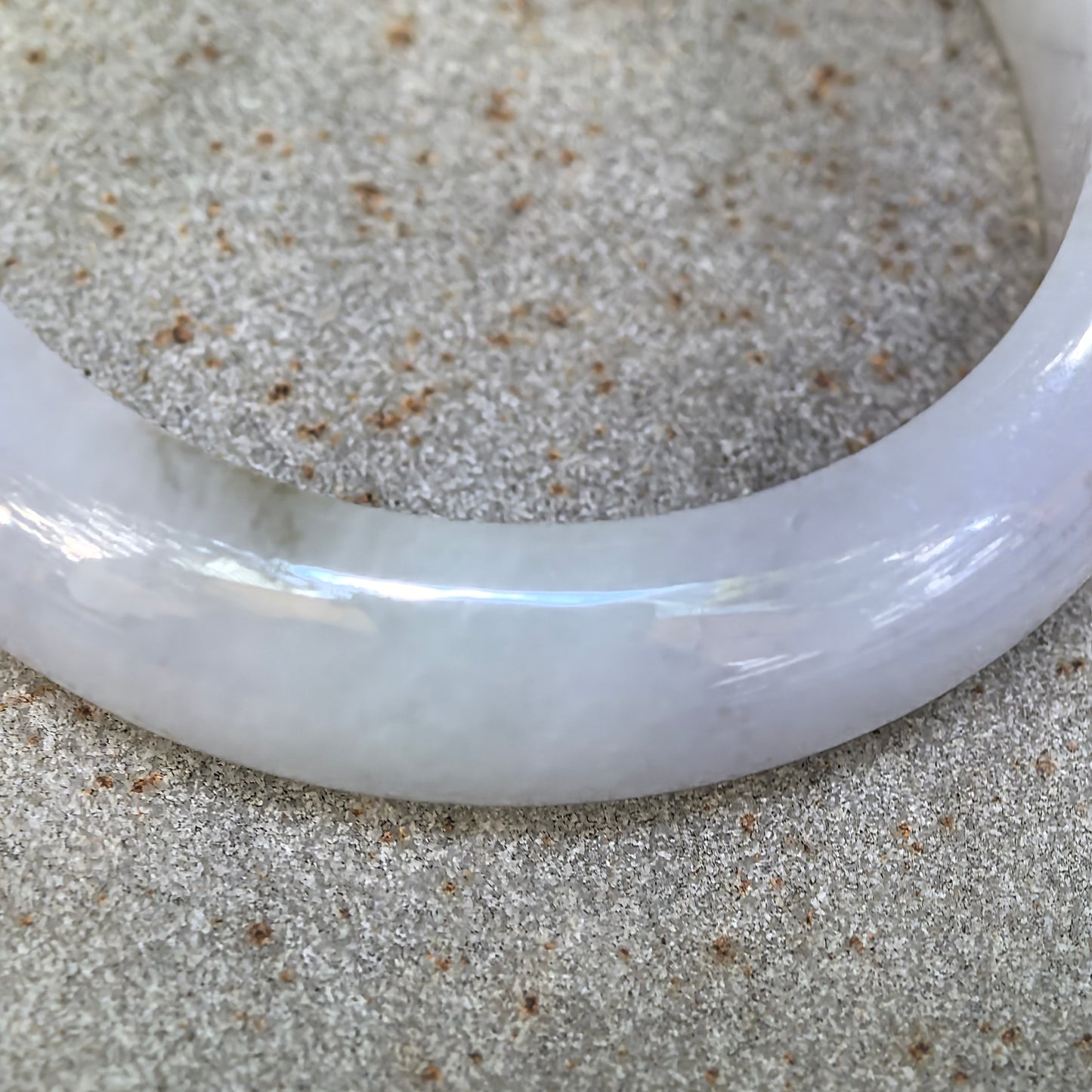 Glutinous Pale Lavender with Oil Green Oval Jadeite Bangle – 50mm