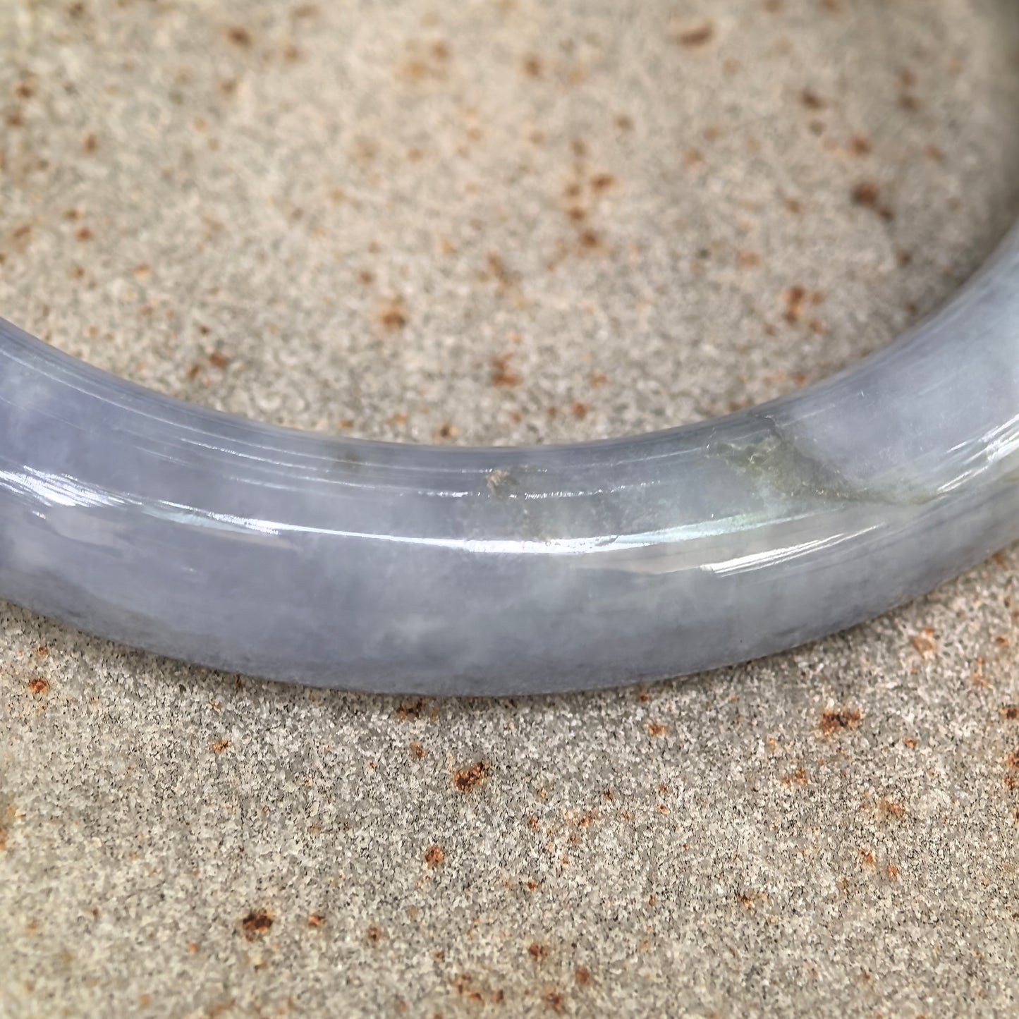 Natural Grade-A Glutinous Blue-Lavender Round Jadeite Bangle · Burmese Jade 56mm