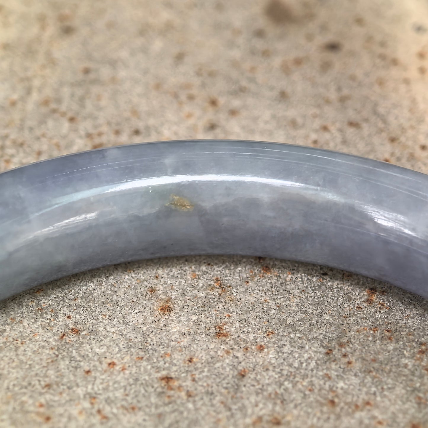 Natural Grade-A Glutinous Blue-Lavender Round Jadeite Bangle · Burmese Jade 56mm