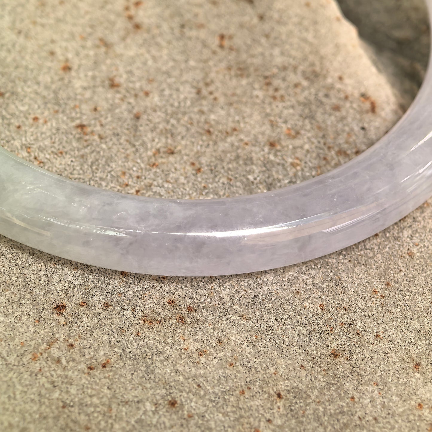 Natural Grade-A Icy Glutinous Pale Lavender Green Round Jadeite Bangle · Burmese Jade 56mm
