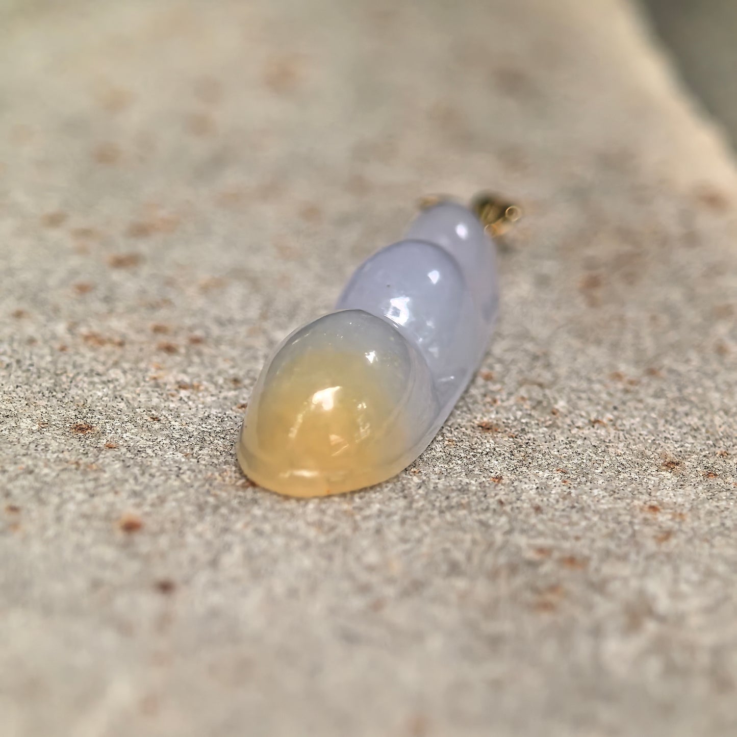 Natural Grade-A Icy Glutinous Pale Lavender Yellow Bean Pod Jadeite Pendant · Burmese Jade