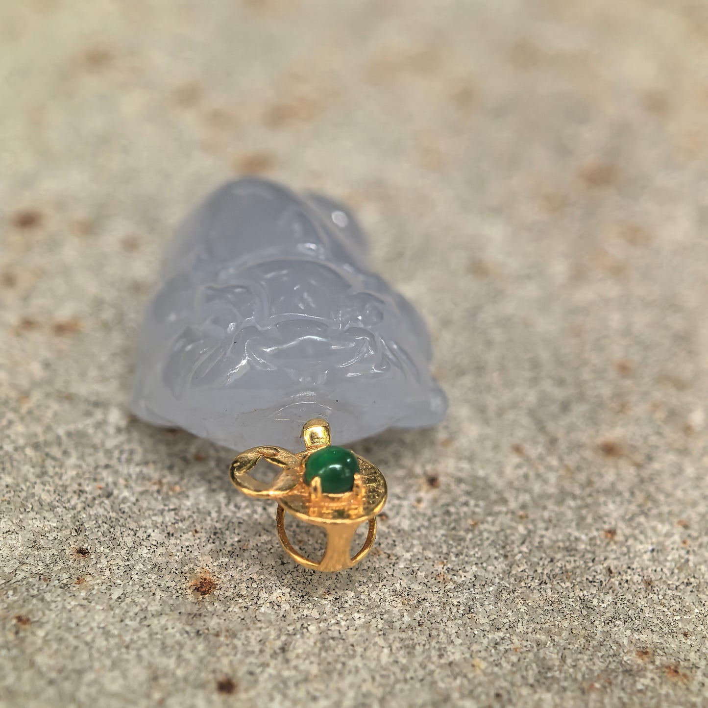 Icy Glutinous Lavender Money Toad Jadeite Pendant