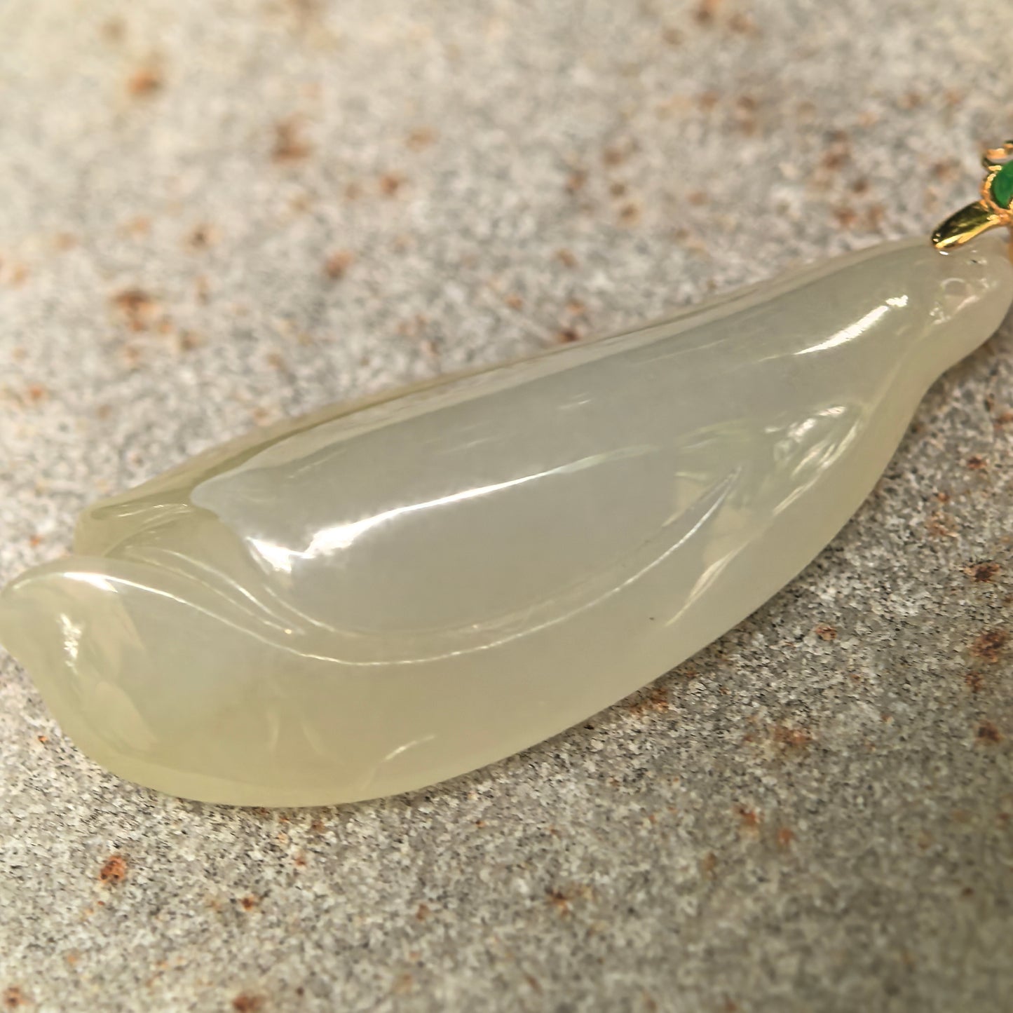 Icy Glutinous Pale Yellow Magnolia Jadeite Pendant