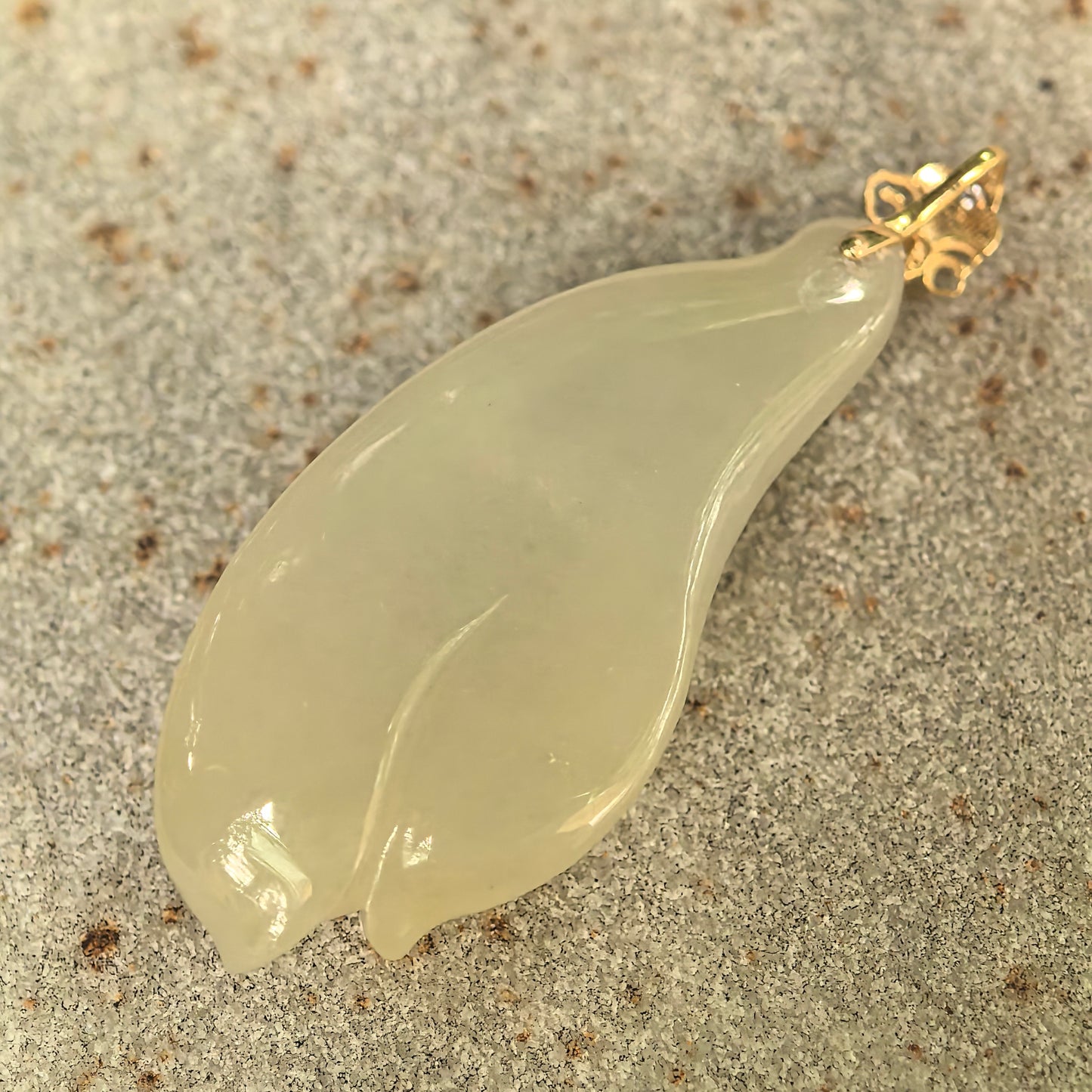 Icy Glutinous Pale Yellow Magnolia Jadeite Pendant