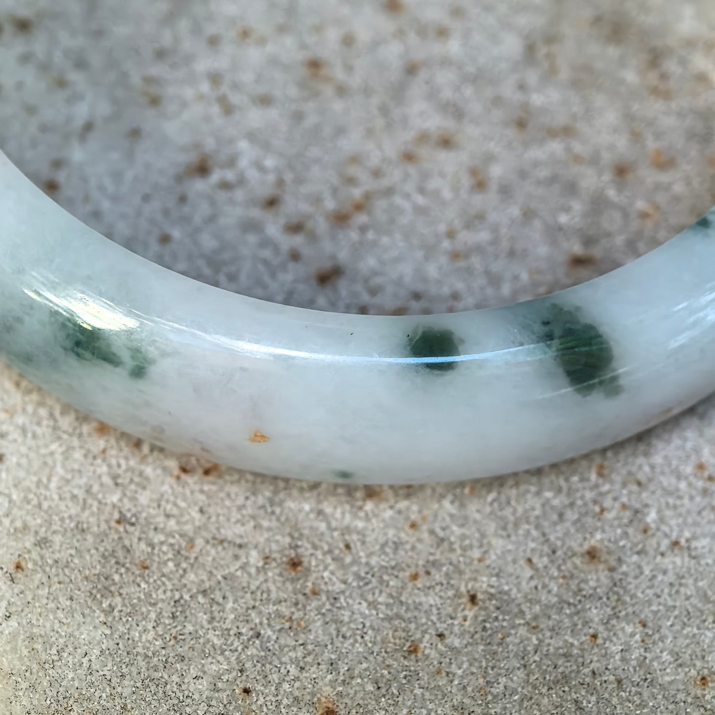 Fine Glutinous Milk-White Floating Flower D-Shape Jadeite Bangle – 51mm