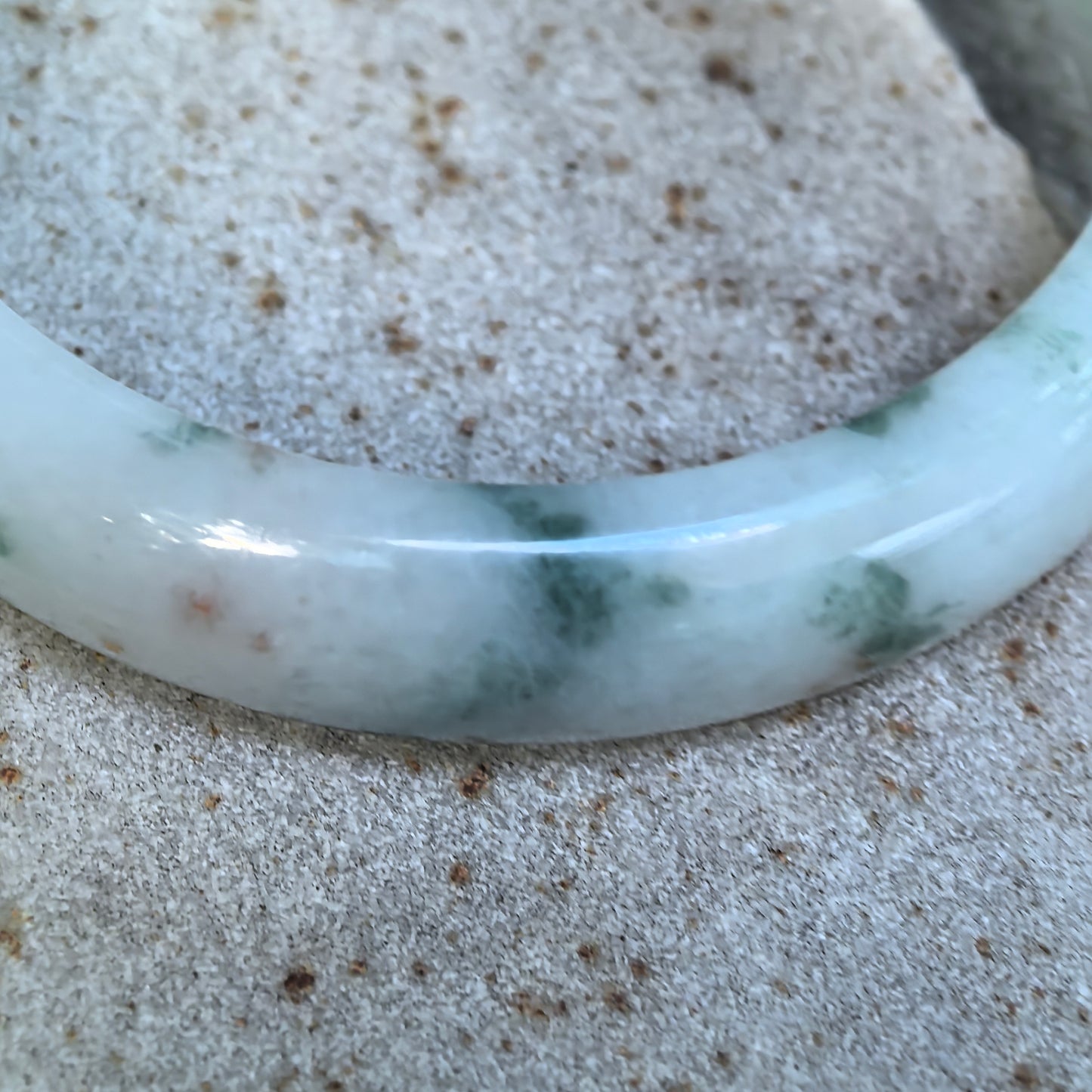 Fine Glutinous Milk-White Floating Flower D-Shape Jadeite Bangle – 51mm