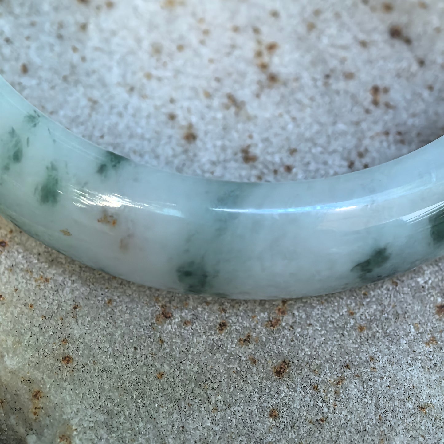 Fine Glutinous Milk-White Floating Flower D-Shape Jadeite Bangle – 51mm