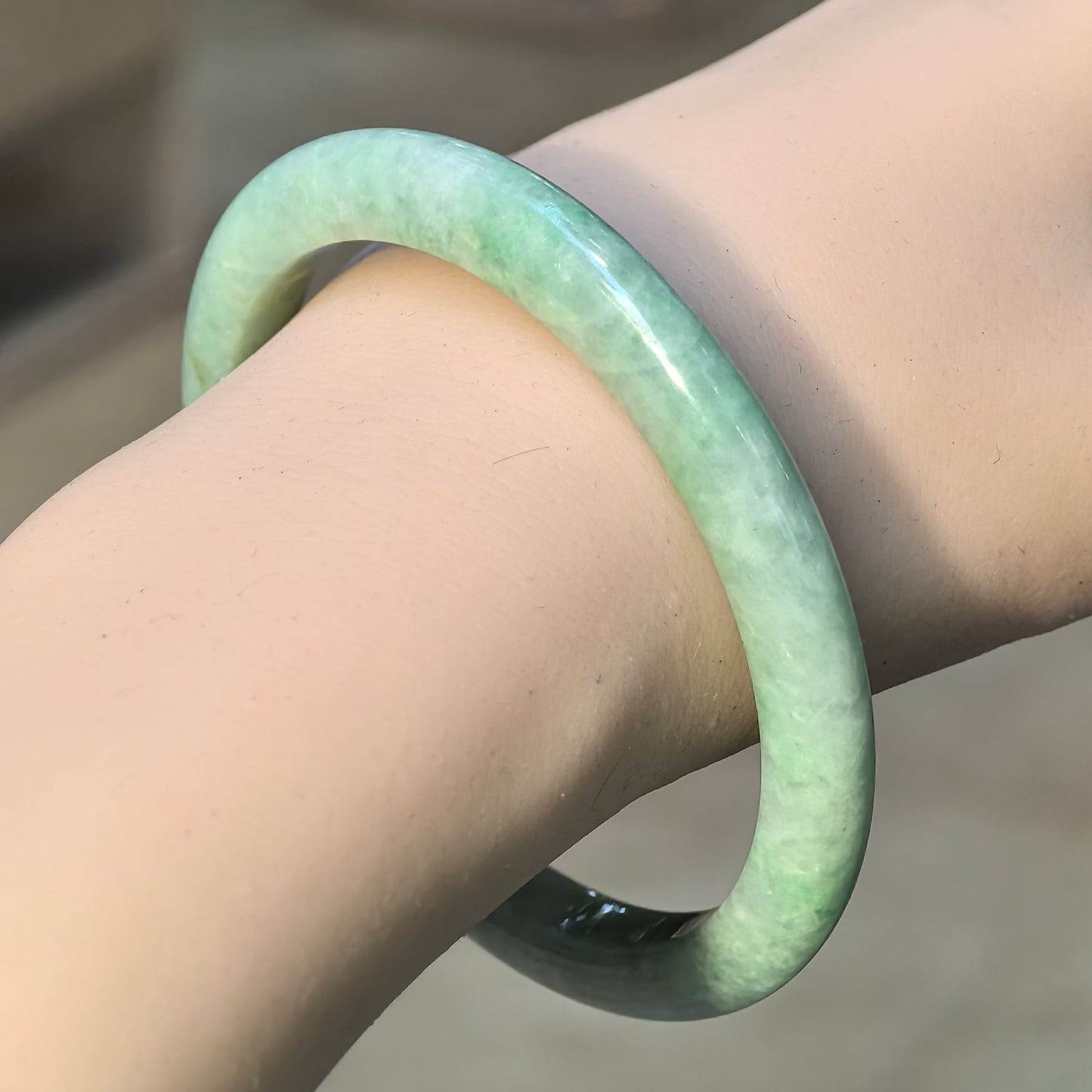 Bean-Glutinous Apple Green Slim D-Shape Jadeite Bangle – 60mm