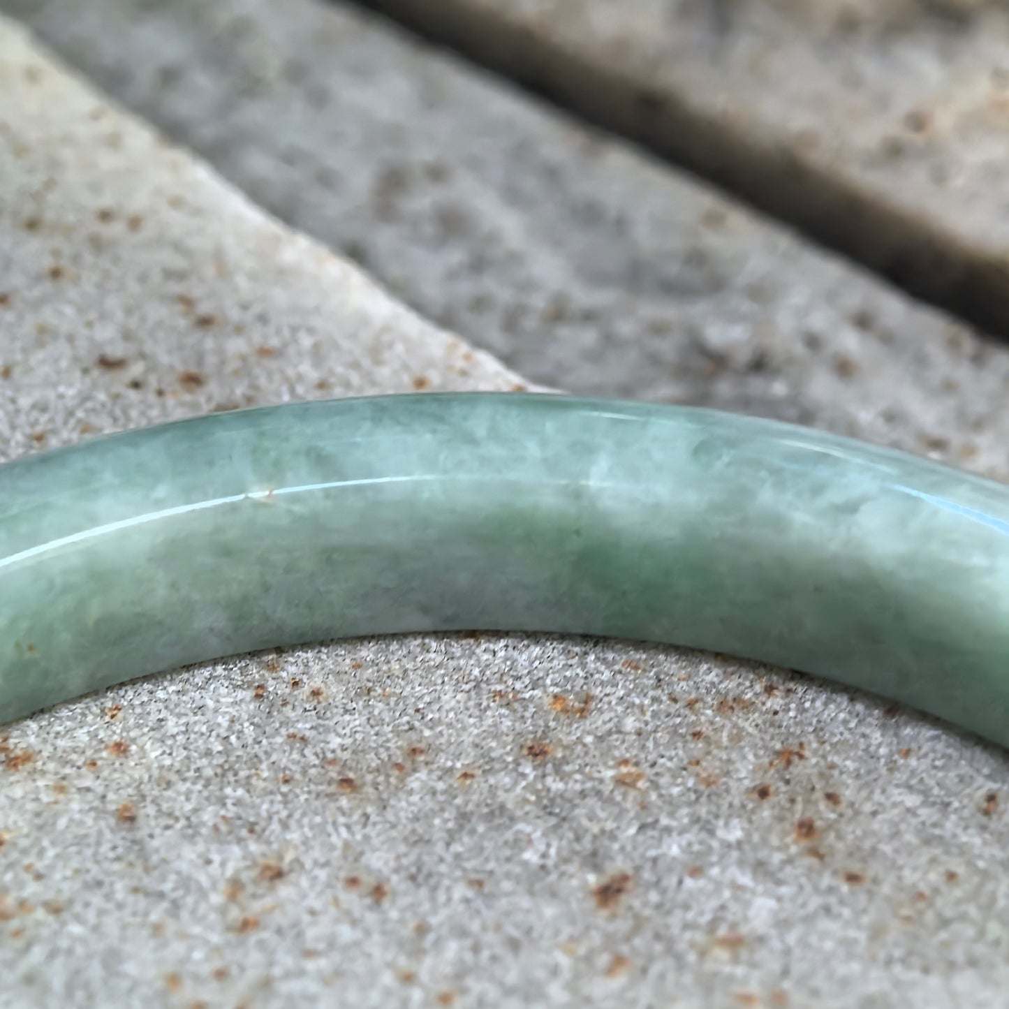 Bean-Glutinous Apple Green Slim D-Shape Jadeite Bangle – 60mm