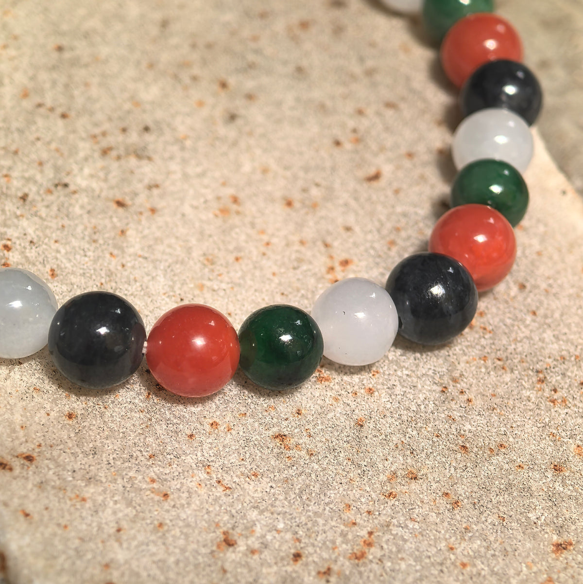 Glutinous Multicolor Jadeite Bead Bracelet with Nanhong Agate -6.5mm