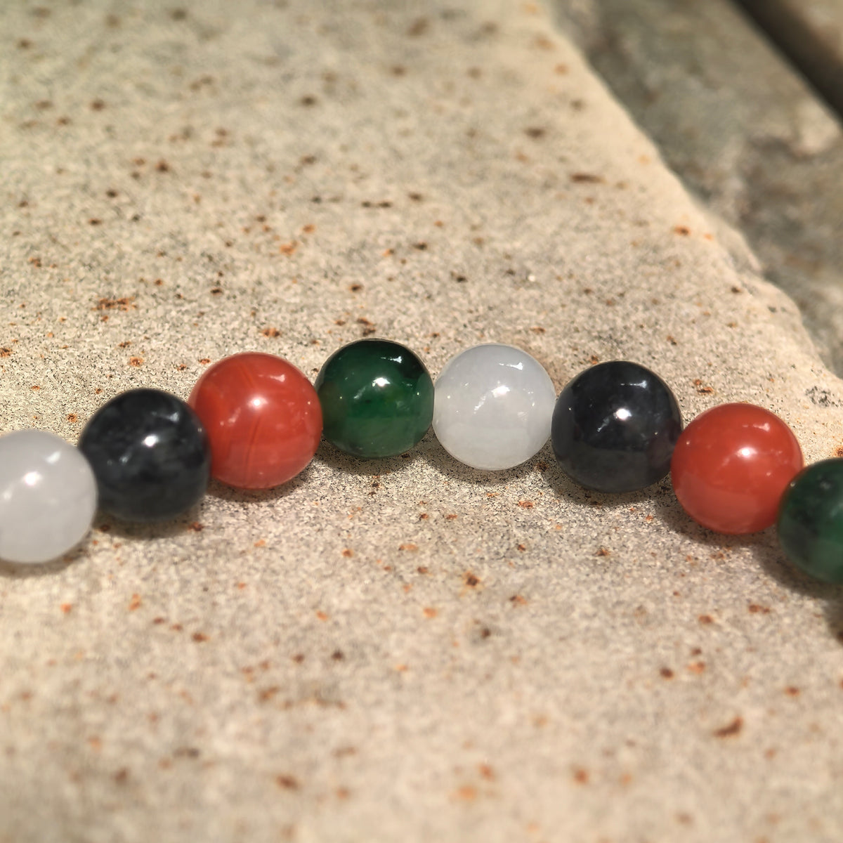Glutinous Multicolor Jadeite Bead Bracelet with Nanhong Agate -6.5mm