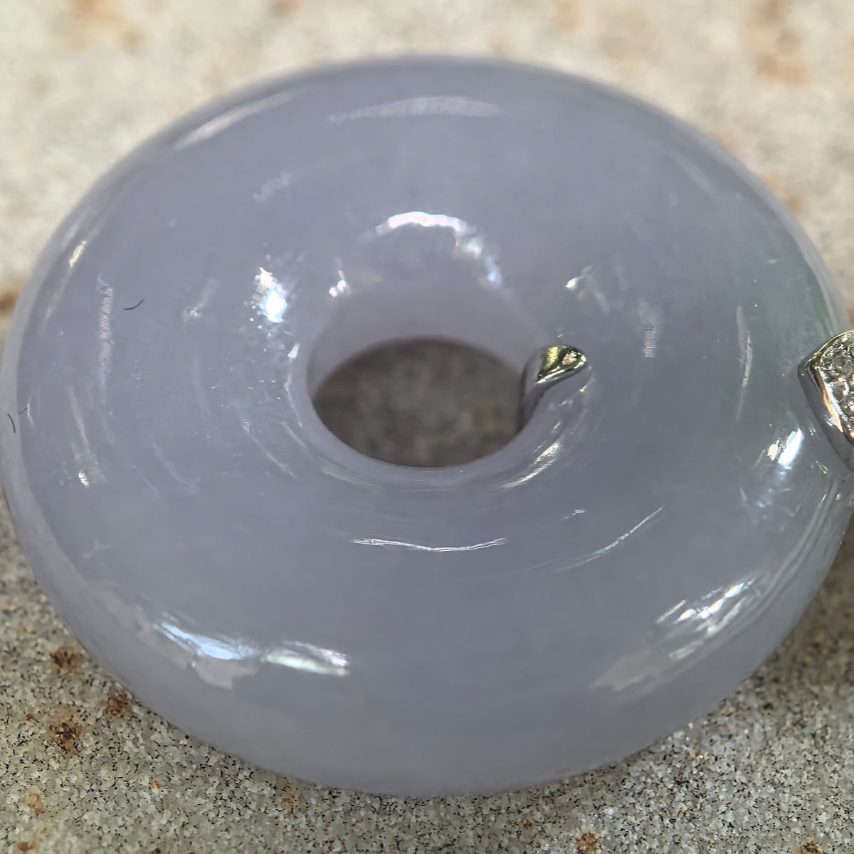 Icy Glutinous Lavender Jadeite Donut Pendant with 18K Gold and Diamonds