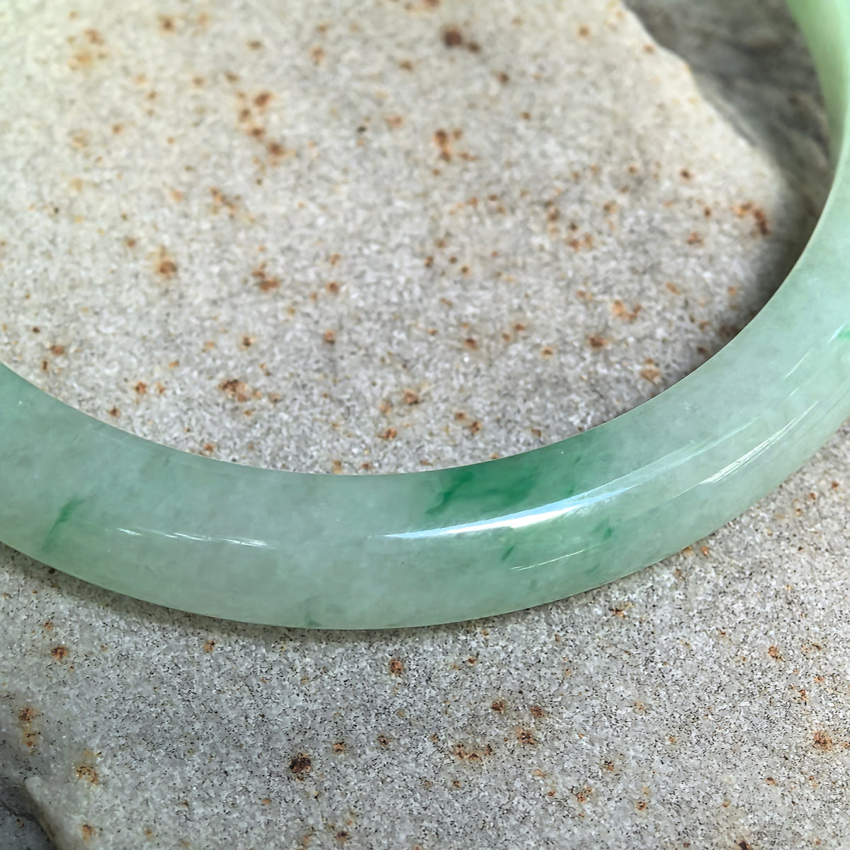 Glutinous Apple Green Slim D-Shape Jadeite Bangle -53mm