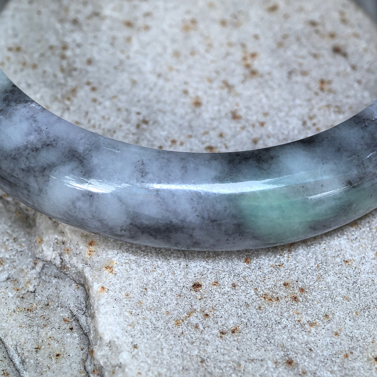 Glutinous Gray and Black D-Shape Jadeite Bangle -55mm