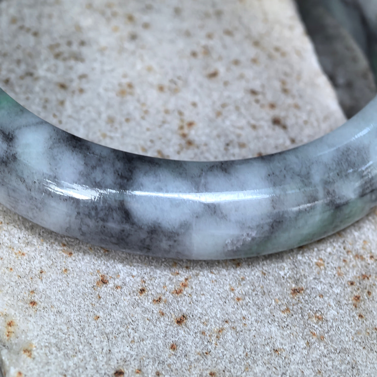 Glutinous Gray and Black D-Shape Jadeite Bangle -55mm