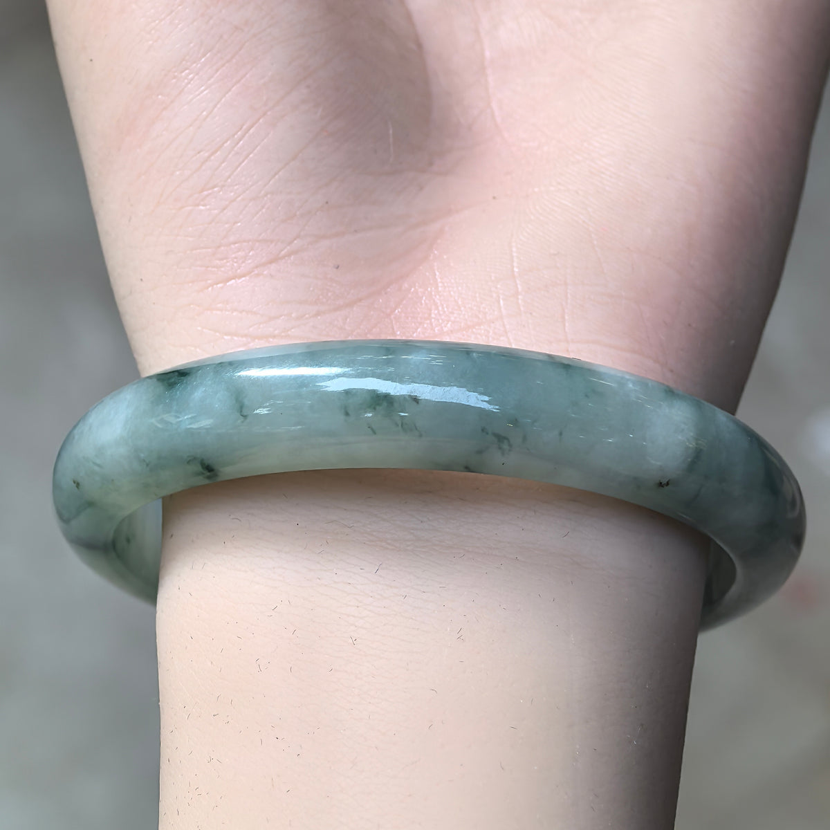 Fine Glutinous Dark Green Floating Flower D-Shape Jadeite Bangle -58mm