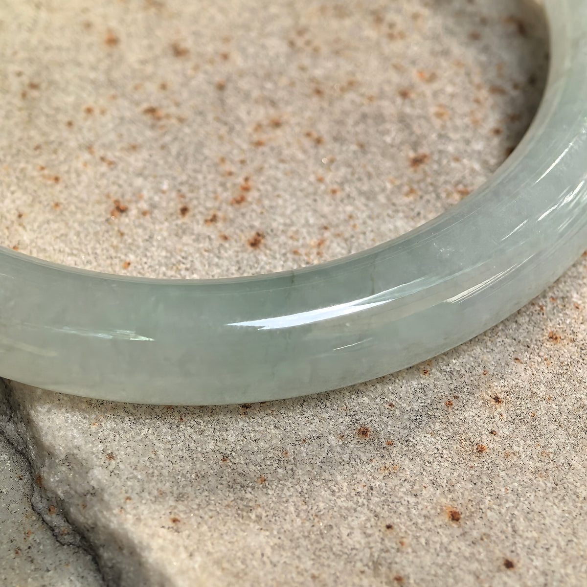 Fine Glutinous Light Green RoundJadeite Bangle -56mm