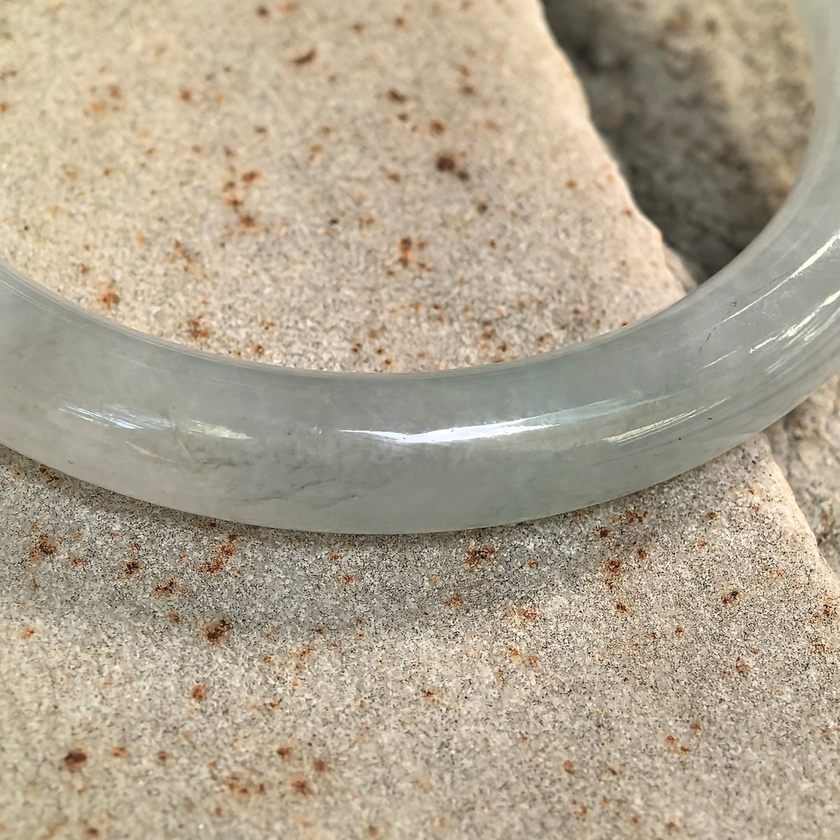 Fine Glutinous Light Green RoundJadeite Bangle -56mm