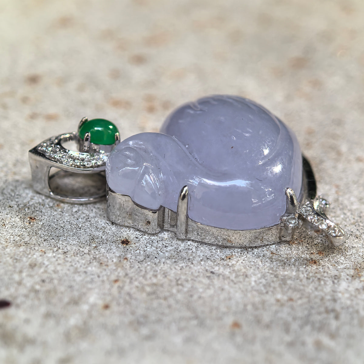 Icy Glutinous Lavender Jadeite Swan Pendant with 18K Gold and Diamonds