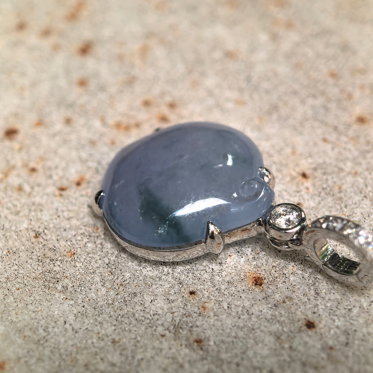 Icy Lavender Jadeite Peach Pendant with 18K Gold and Diamonds