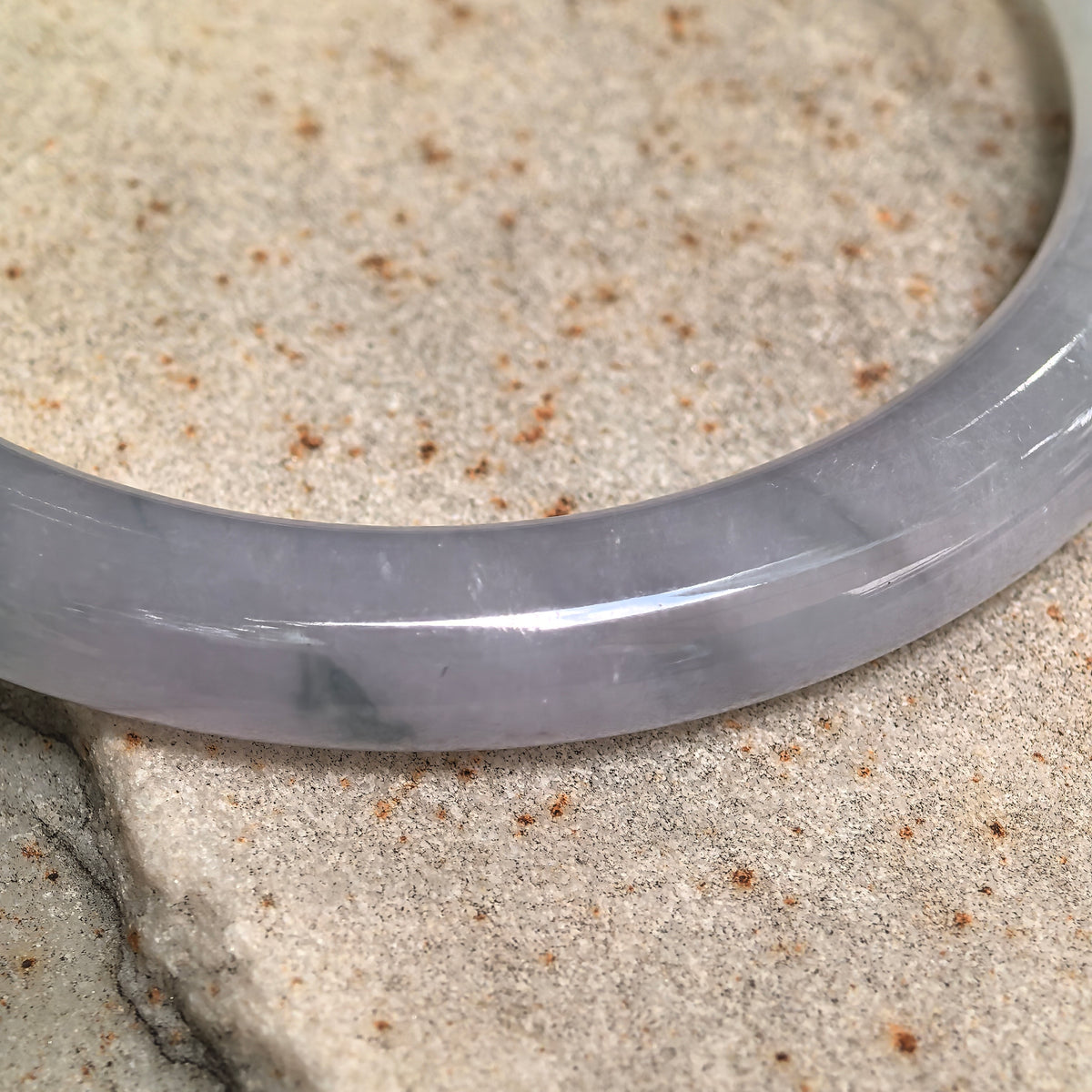 Fine Glutinous Pale Lavender RoundJadeite Bangle -56mm