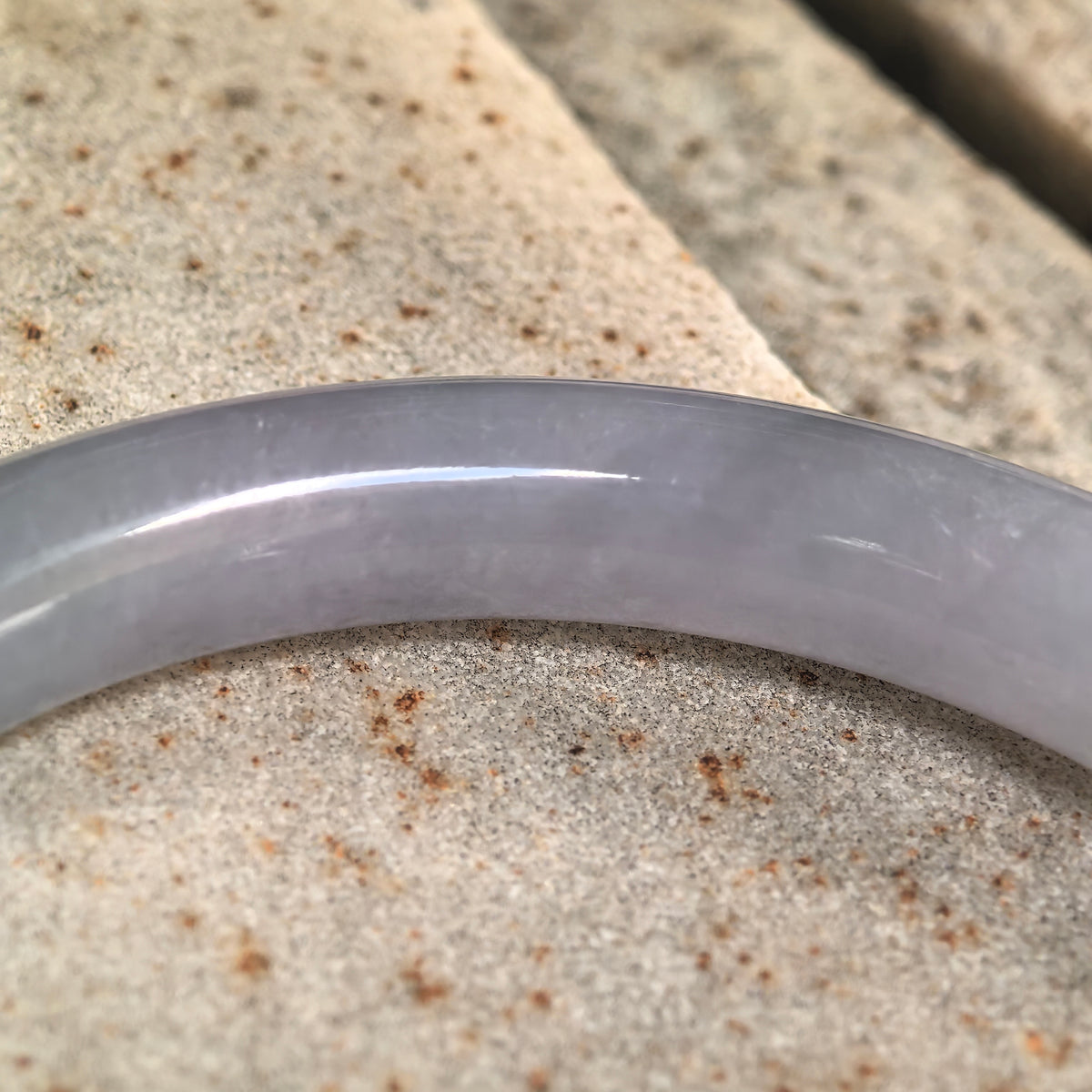 Fine Glutinous Pale Lavender RoundJadeite Bangle -56mm