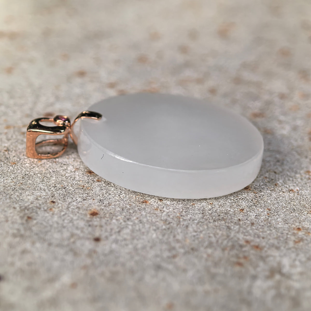White Round Plain Plaque Pendant with 18K Gold Bail