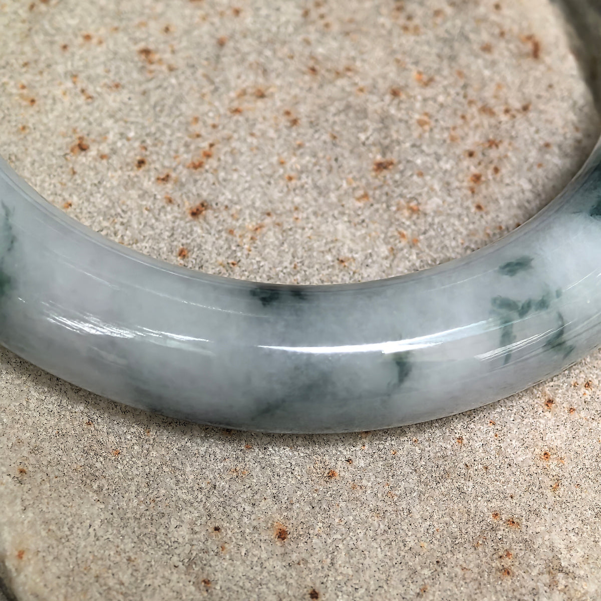 Glutinous Milky White and Dark Green Floating Flower Round Jadeite Bangle -51mm