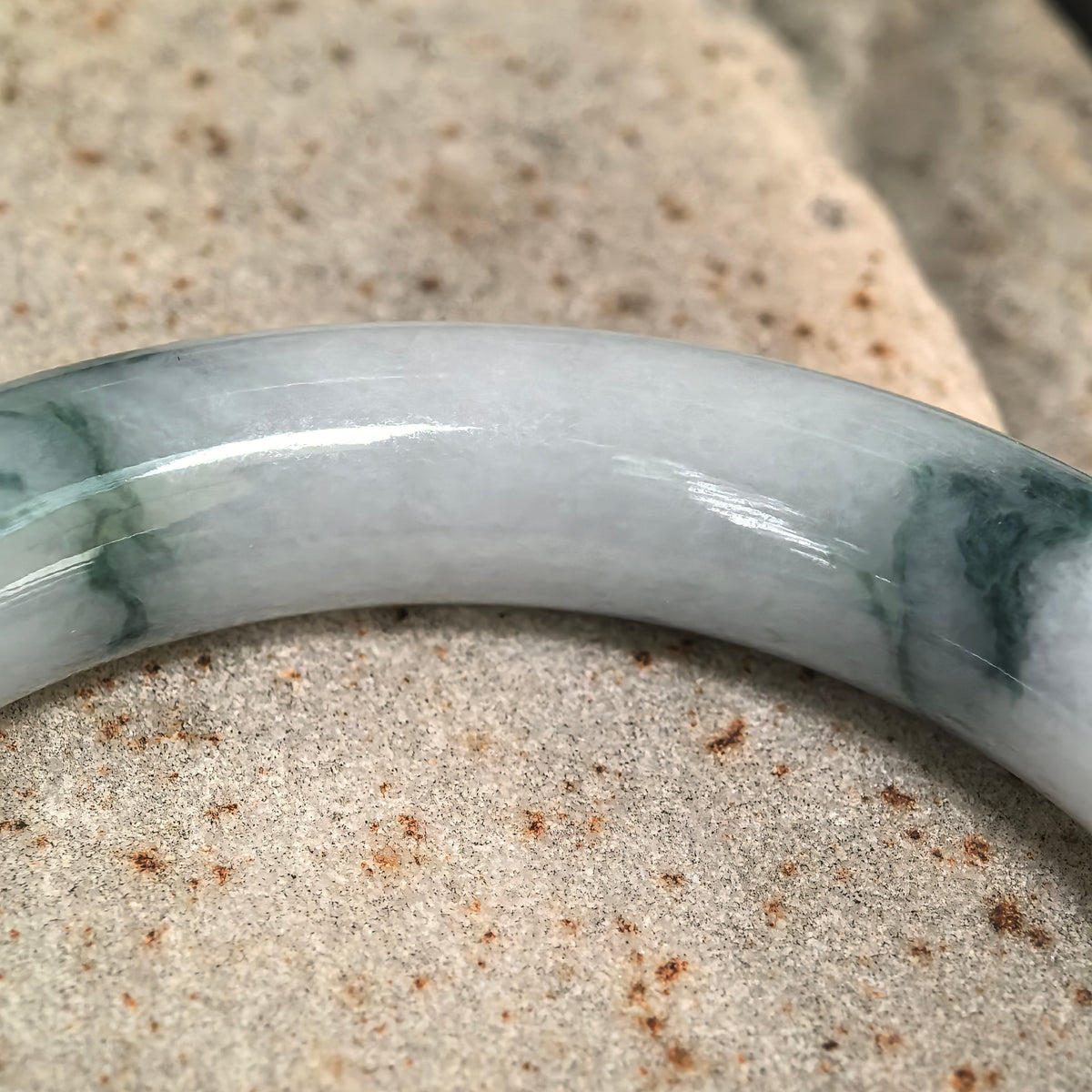 Glutinous Milky White and Dark Green Floating Flower Round Jadeite Bangle -51mm