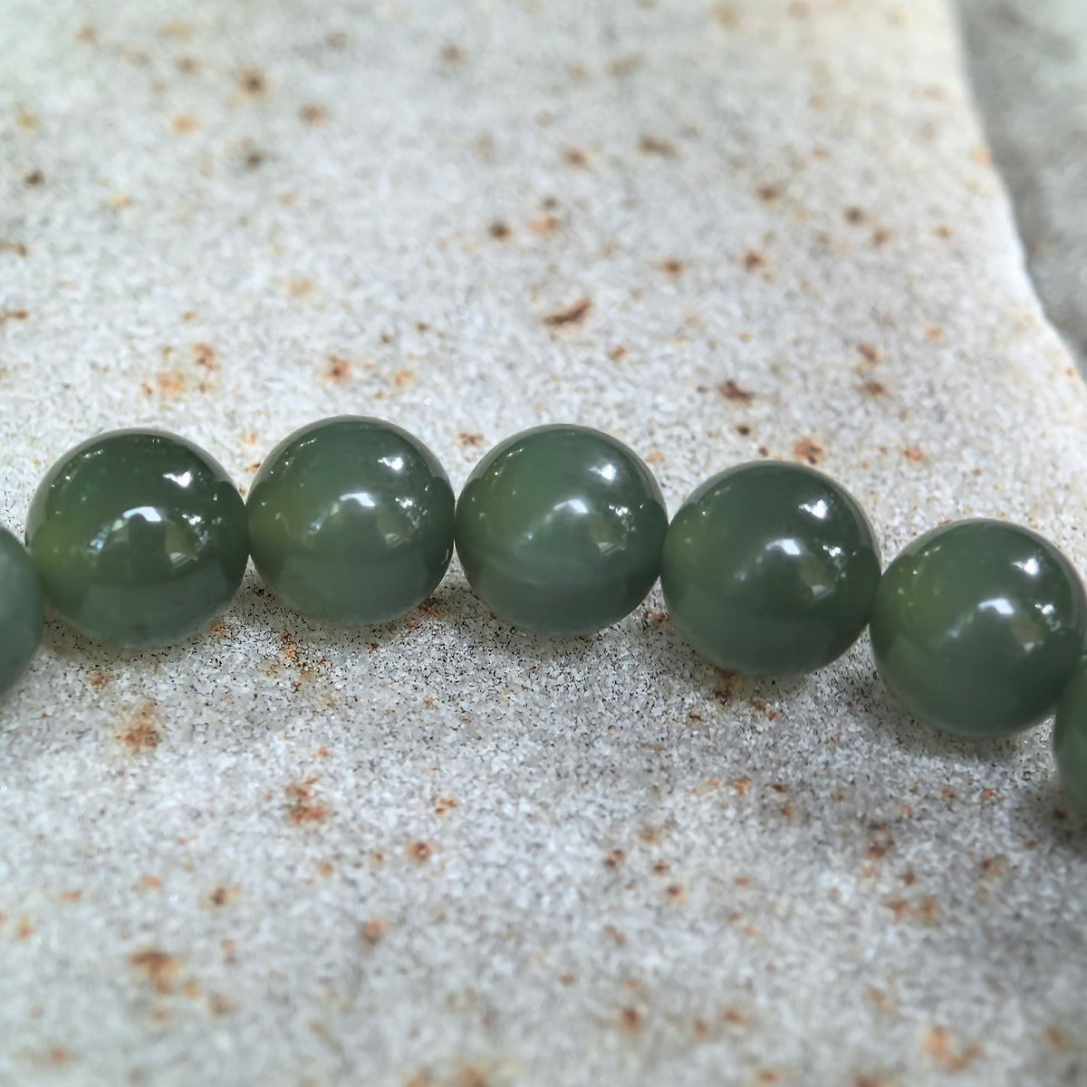 Deep Green Bead Nephrite Bracelet -6mm